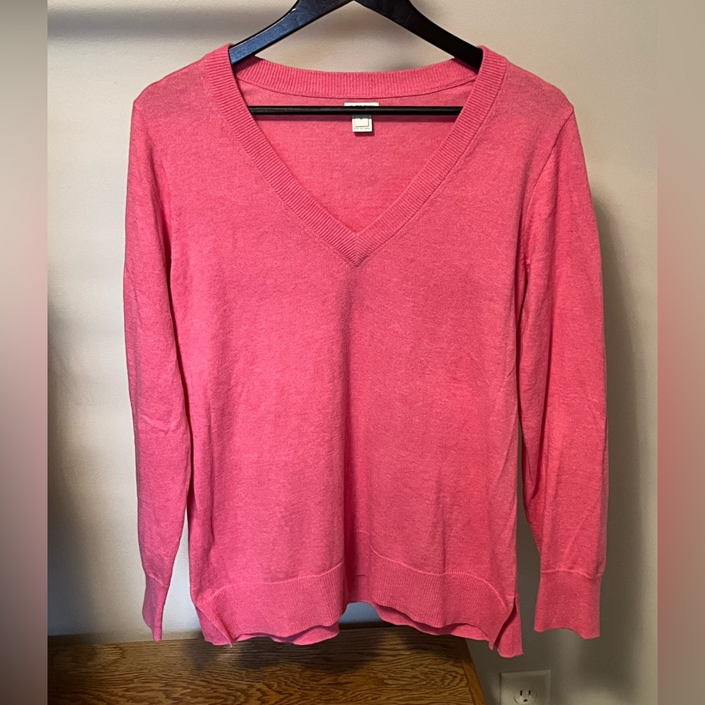 J. Crew pink cotton V neck sweater size medium
